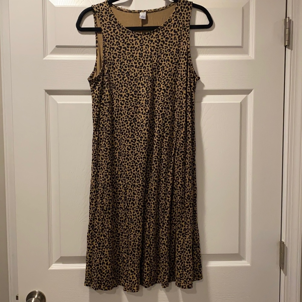 Old Navy Cheetah Print Sleeveless Dress